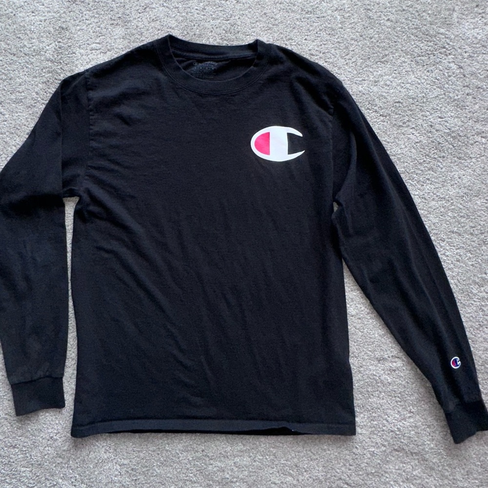 Like New Champion Men's Long Sleeve T-Shirt w Large Logo on Chest, Medium